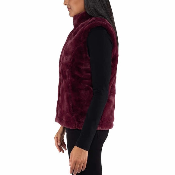 Nicole Miller Women’s Faux Fur Reversible Vest - Picture 3 of 9